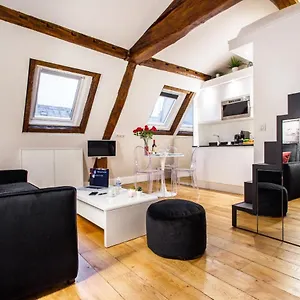 Cmg Concorde/ Madeleine París