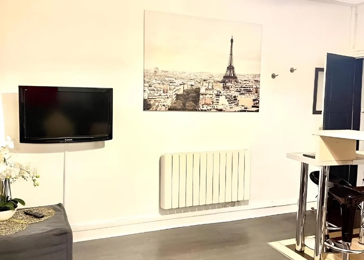 Cozy Studio Chatelet Apartment Paris 0*,  France